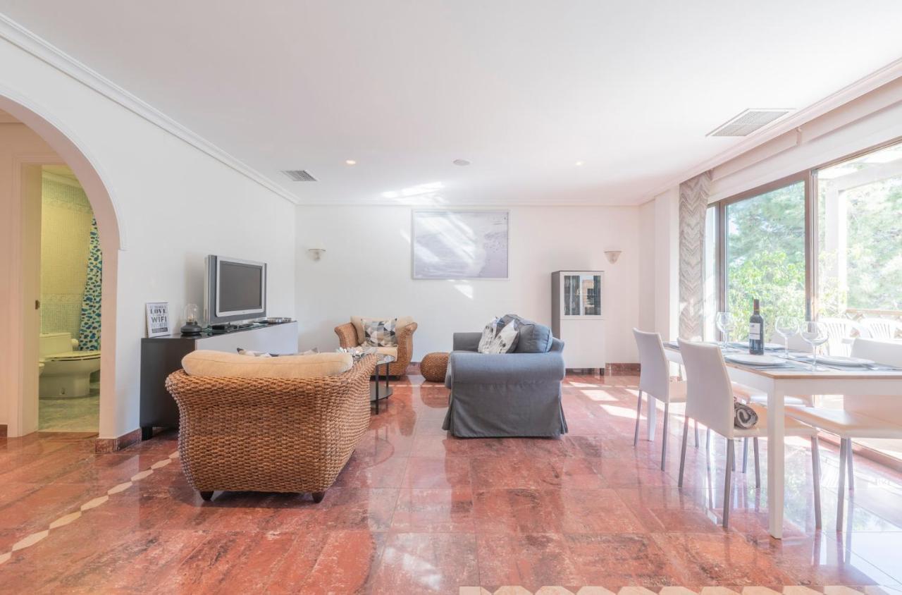 Excellent T2 Apartment With Pools 400M Falesia Beach 알부페이라 외부 사진